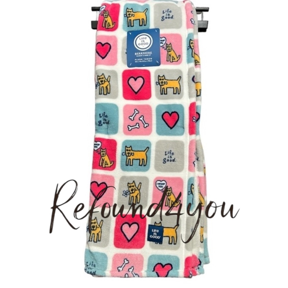 Life Is Good - ‘I Woof You’ plush throw. 50 x 70”. NWT. Firm!